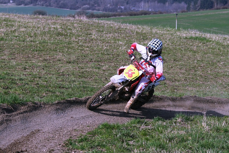 Trénink Racing-RM Rychnovek-Zvole 9.4.08